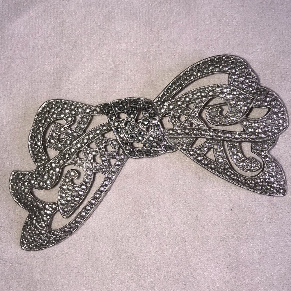 Marcasite Bow Pin